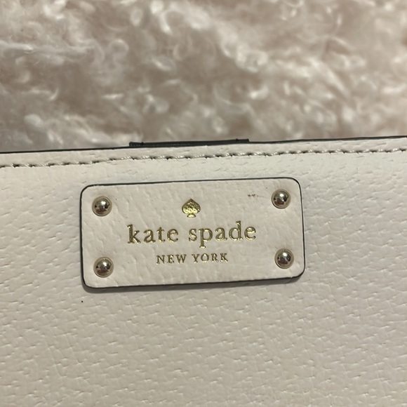 NWT Kate Spade Large Stacy Bi-Fold Wallet - Picture 5 of 7